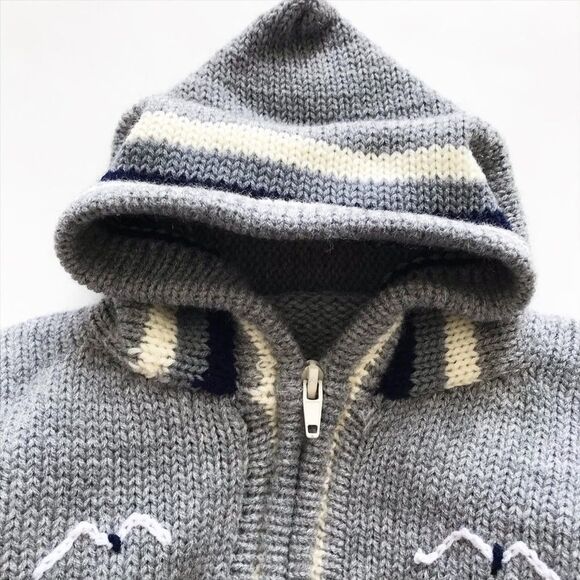 Hand knit farm scene hooded sweater looks 2/3T - Picture 2 of 4
